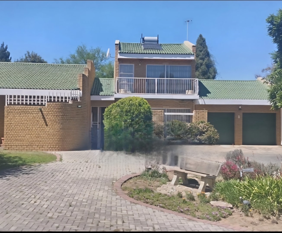 4 Bedroom Property for Sale in Jordania Free State